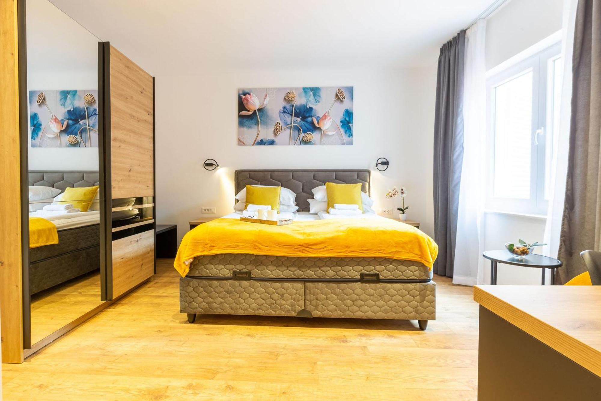 2M Exclusive Rooms Zadar Exteriér fotografie